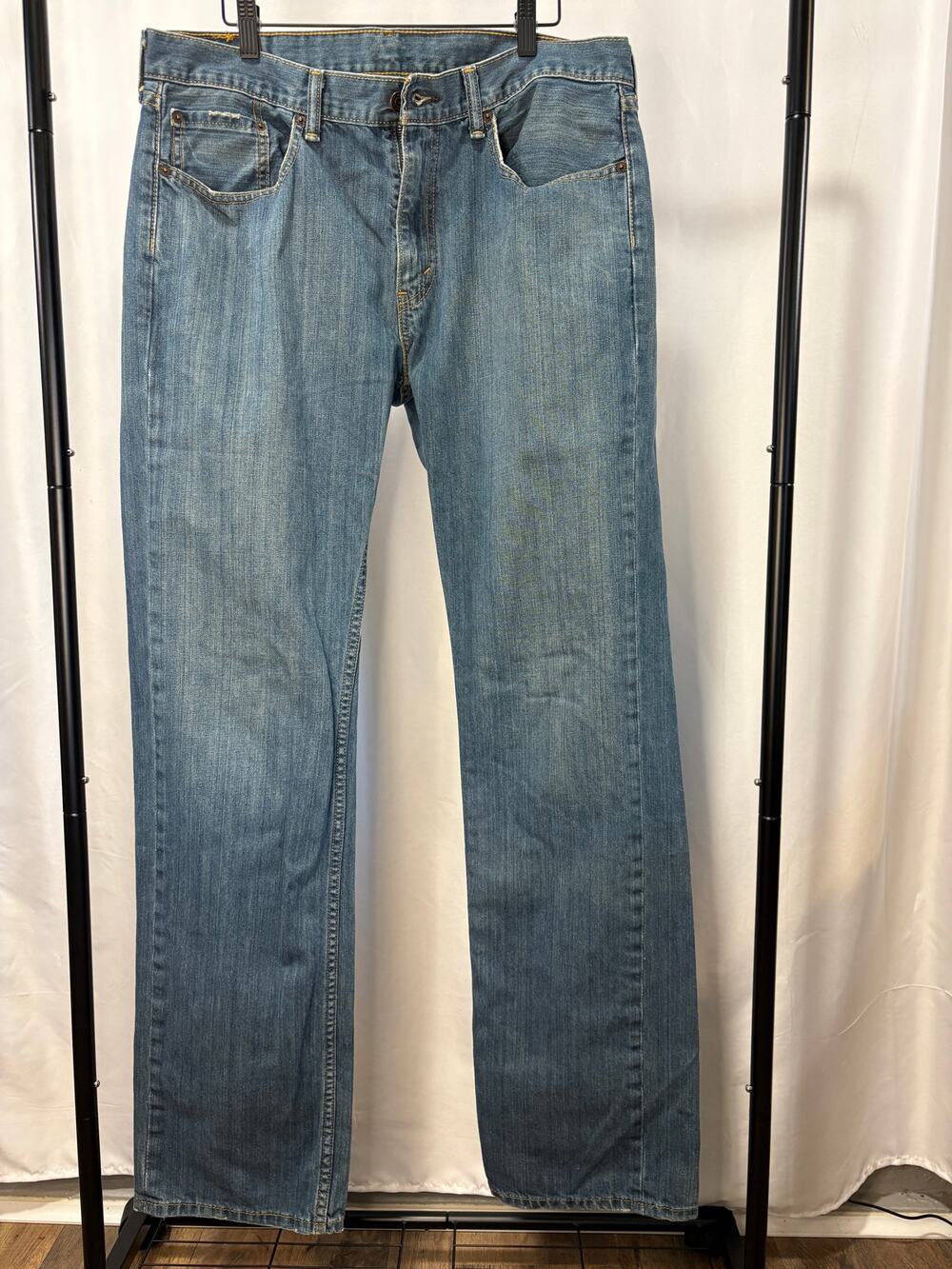 Levi’s 559 Relaxed Straight Jeans Men’s 34x36 Blue Denim Medium Wash